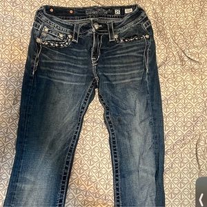Miss Me jeans pre owned in good condition size 25